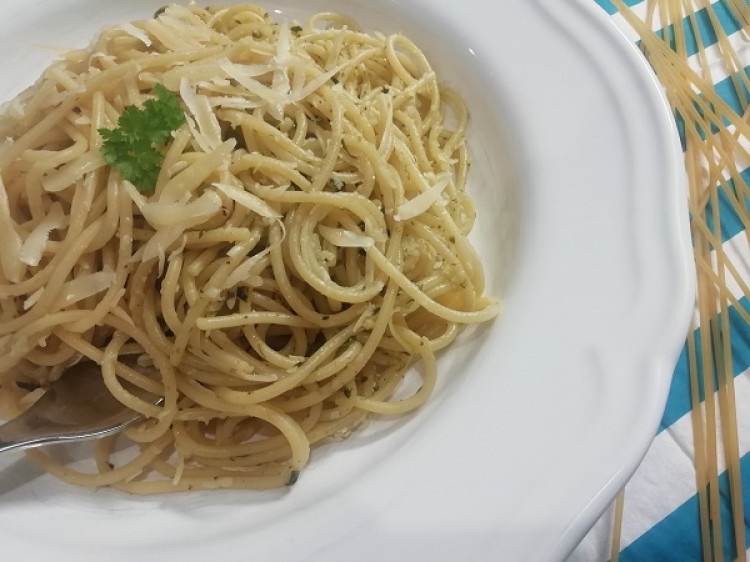 Výborné špagety s medvedím cesnakom. RECEPT bez mäsa, rýchlovka ��
