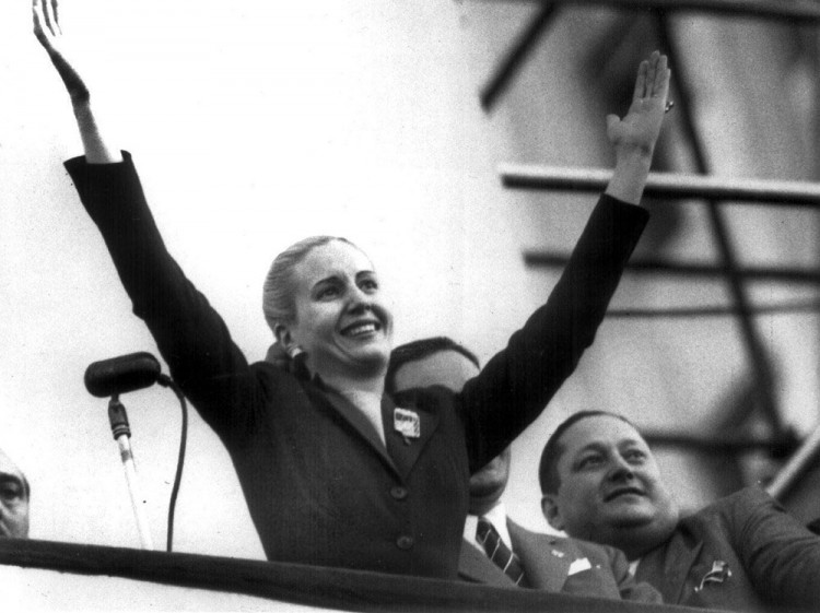Pred 100 rokmi sa narodila Evita Perónová, bývalá prvá dáma Argentíny