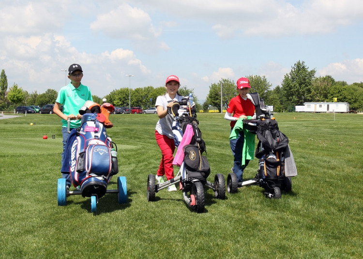 Sedem vecí, ktoré dá golf vášmu dieťaťu