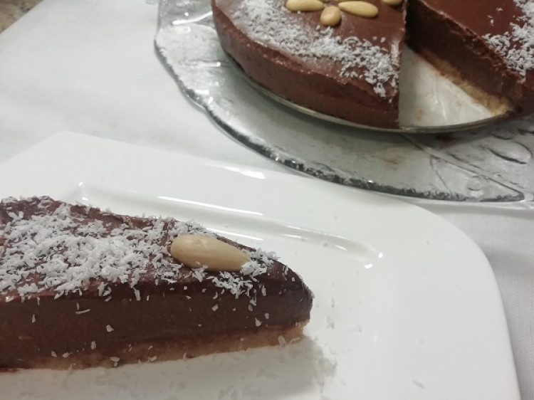 Vynikajúca čokoládová RAW torta bez výčitiek, zdravý RECEPT