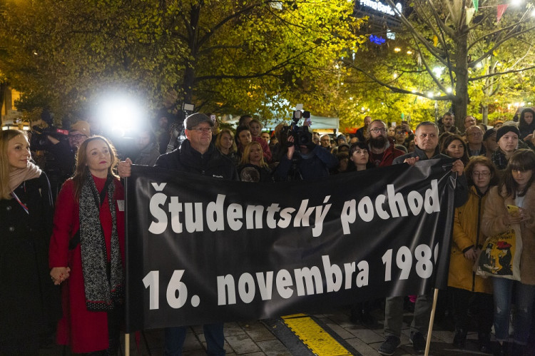 Bratislava opäť zažila Nežnú revolúciu zo 16. novembra 1989