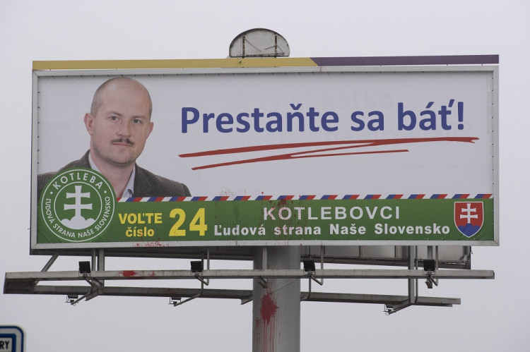 Voľby 2020: Kotlebovci oslovujú stále viac žien. Pre ženské práva nerobia nič