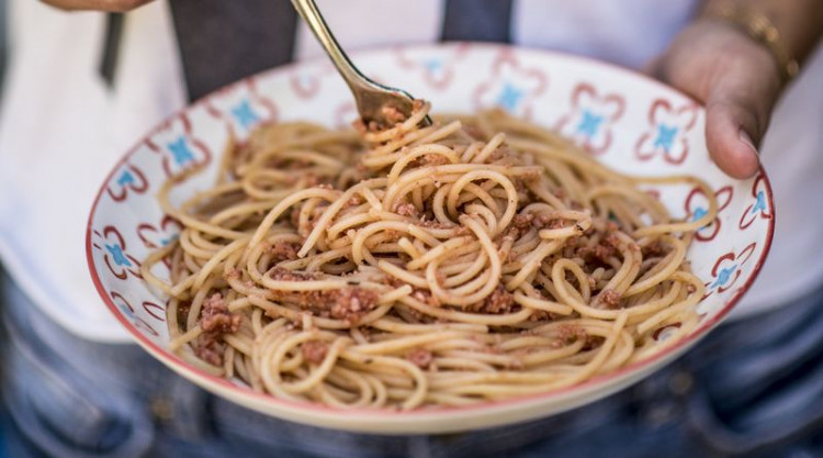 Lahodné špagety, skvelá omáčka na špagety. RECEPT z knihy Tak ma mama naučila