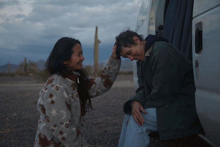 Krajina nomádov získala ceny BAFTA za najlepší film, herečku i režisérku