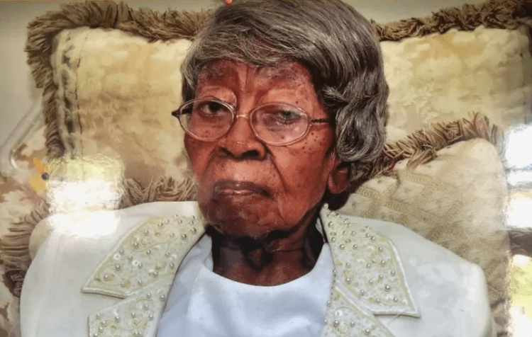 Zomrela najstaršia Američanka, mala 116 rokov a ostalo po nej 288 potomkov