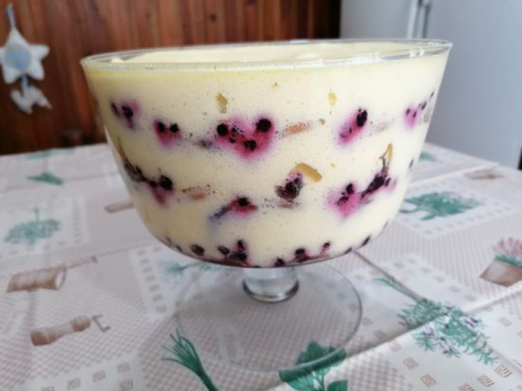 Fantastické tiramisu. Recept na skvelú pochúťku s ovocím, ktorý si hneď obľúbite