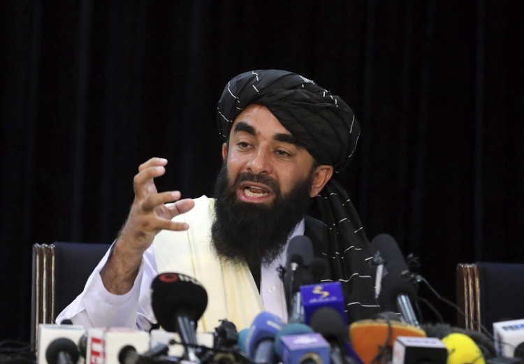 OSN k Afganistanu: Rozhodne zaobchádzanie Talibanu so ženami a dievčatami
