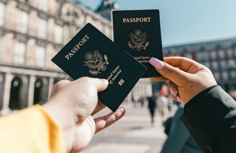 Američania vystavili prvý pas s pohlavím X