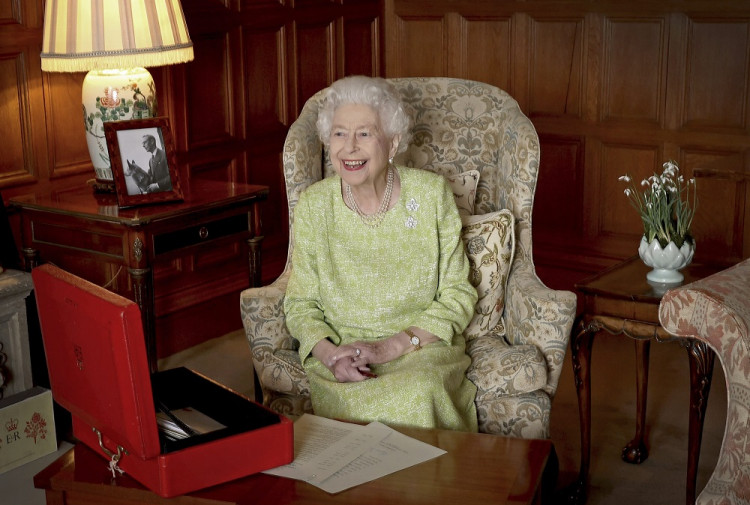 Britská kráľovná Alžbeta II. je najdlhšie vládnucou panovníčkou na svete