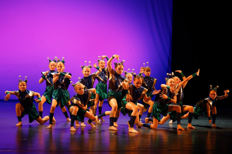 Tanečná škola elledanse oslavuje 15. výročie. Oslávi to u Radošíncov