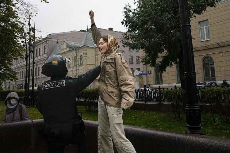 Novinárku Rádia Sloboda odsúdili na päť dní väzenia