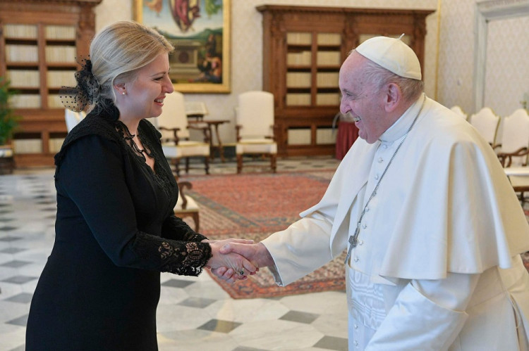 Prezidentka Čaputová navštívila pápeža. Bola s ňou aj obeť útoku na Zámockej