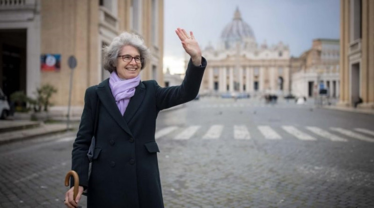 Prvá žena Vatikánu v dejinách: Sestru Nathalie volajú plávajúca mníška