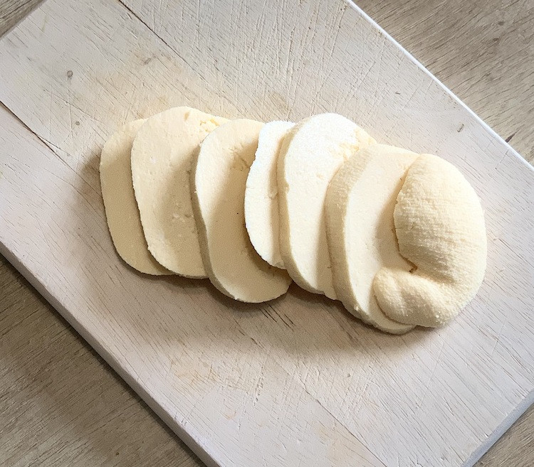 Veľkonočná hrudka: Recept z vajec a mlieka