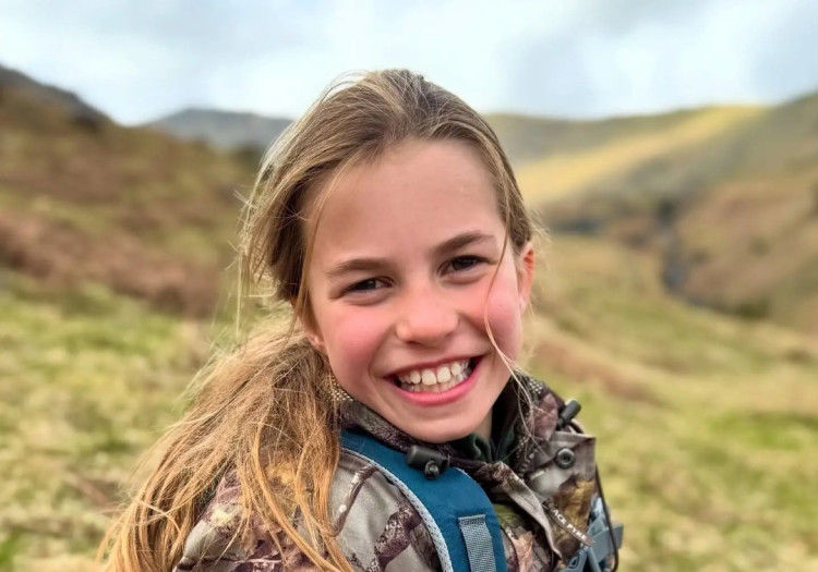 Princezná Charlotte oslavuje 10 rokov. Sebavedomé dievča chce byť zdravotnou sestrou