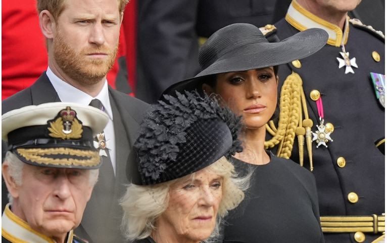 harry meghan korunovacia