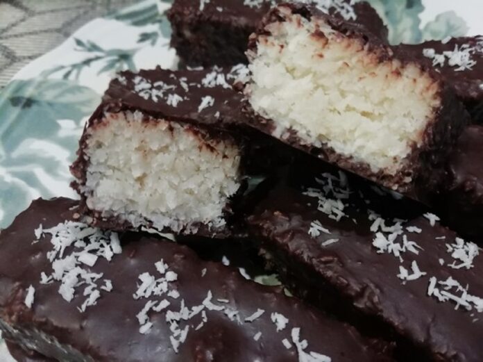 Bounty tyčinky bez salka.