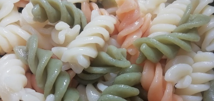 Cestoviny v smotanovej omáčke s medvedím cesnakom 2. Fotka - Nela