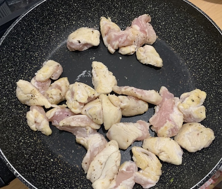 Morčacie mäso v medovo zázvorovej omáčke 2. Fotka - Andrea Bunčeková