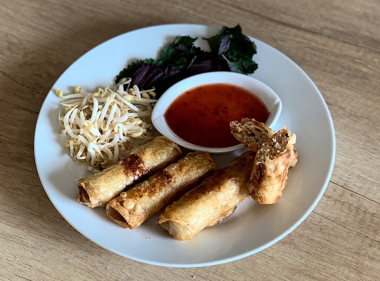 Vyprážané jarné rolky s mletým mäsom 12. Fotka - Andrea Bunčeková