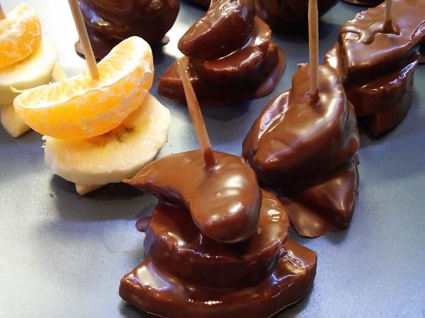 Skvelé ovocné jednohubky.