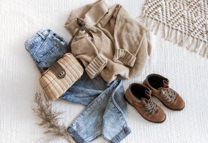 Jesenný šatník. Foto - freepik