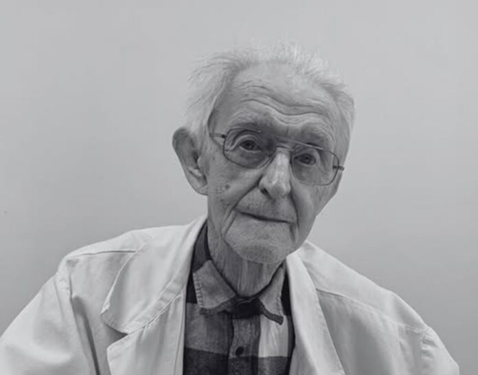 Zomrel Karol Mika. Foto - FB/BB