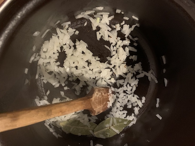 Kelová polievka s klobásou 1. Fotka - Andrea Bunčeková