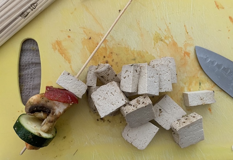 Zeleninové špízy s tofu 5. Fotka - Andrea Bunčeková