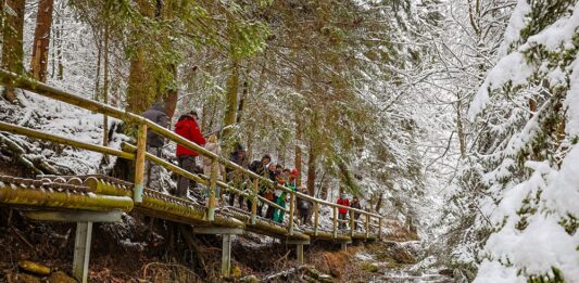 Krátke výlety na polročné prázdniny pre deti - tipy po celom Slovensku. foto - FB/Janosikove diery