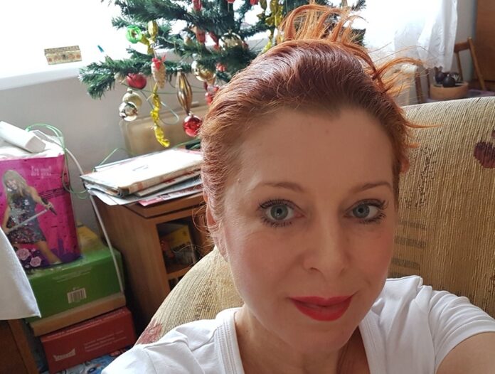 Zomrela novinárka a hovorkyňa Kamila Urmaničová. Foto - FB/K.U.