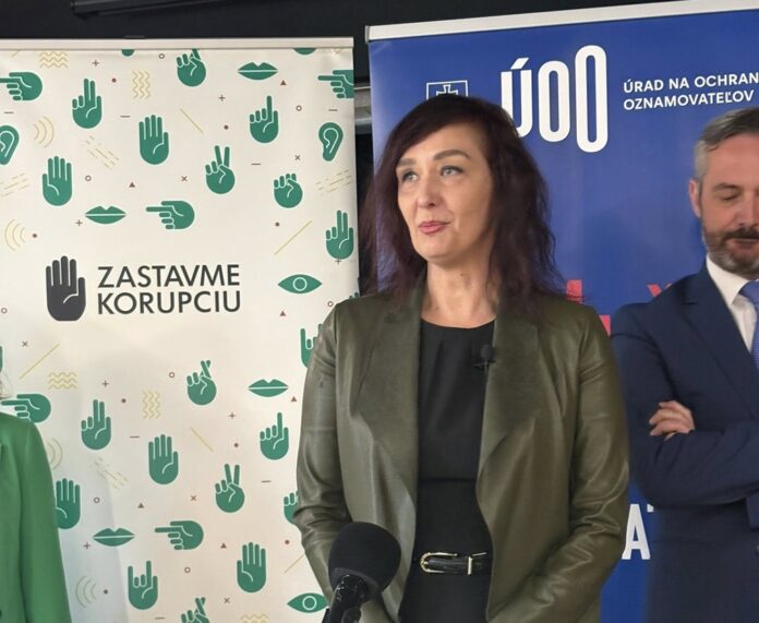 Whistleblowerka Mária Koránová sa po 7 rokoch vrátila do práce. Foto - FB/Zastavme korupciu