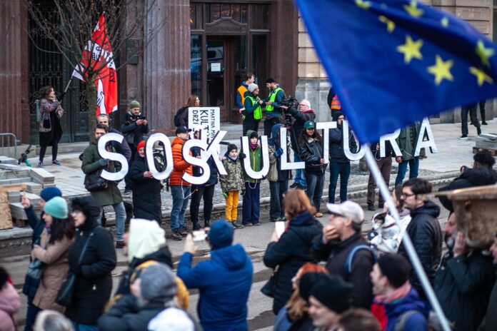 Viac než 14 tisíc ľudí protestovalo proti rozvratu kultúry. Foto - Otvorená Platforma!